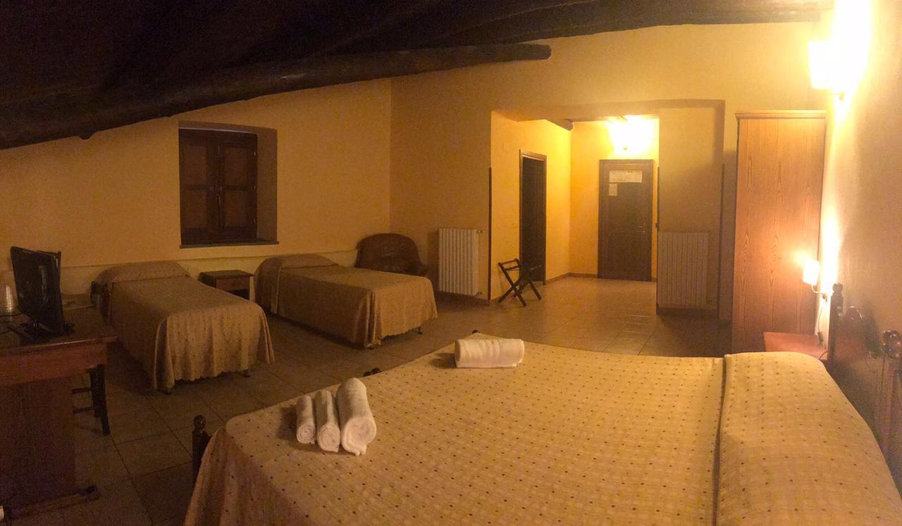 La Locanda Di San Francesco Hotel Viggianello Exterior foto